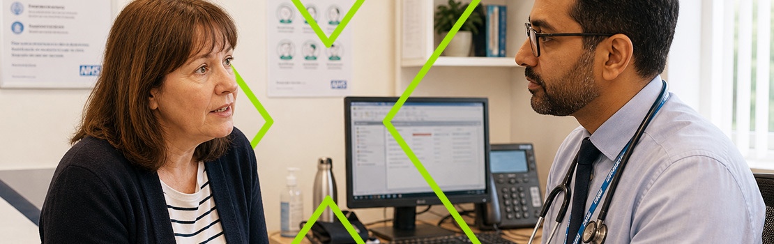 An employee talking to a doctor in a GP office, receiving healthcare quickly thanks to employee wellbeing support